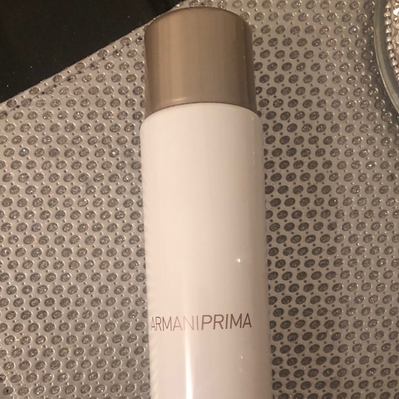 armani prima setting spray